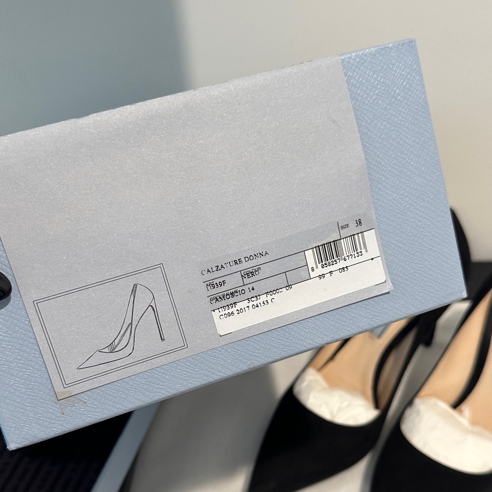 Prada Suede Leather Black Pointed Toe Heels Pump 38 - Picture 10 of 10